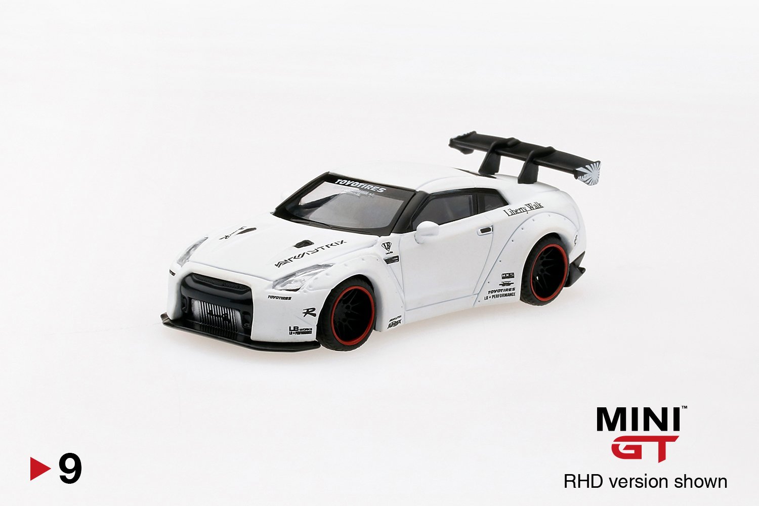 MINI GT #9 — LB★WORKS Nissan GT-R (R35) Type 1, Rear Wing Ver 1 Matte White LHD version - MGT00009-L RHD version - MGT00009-R - Image 3