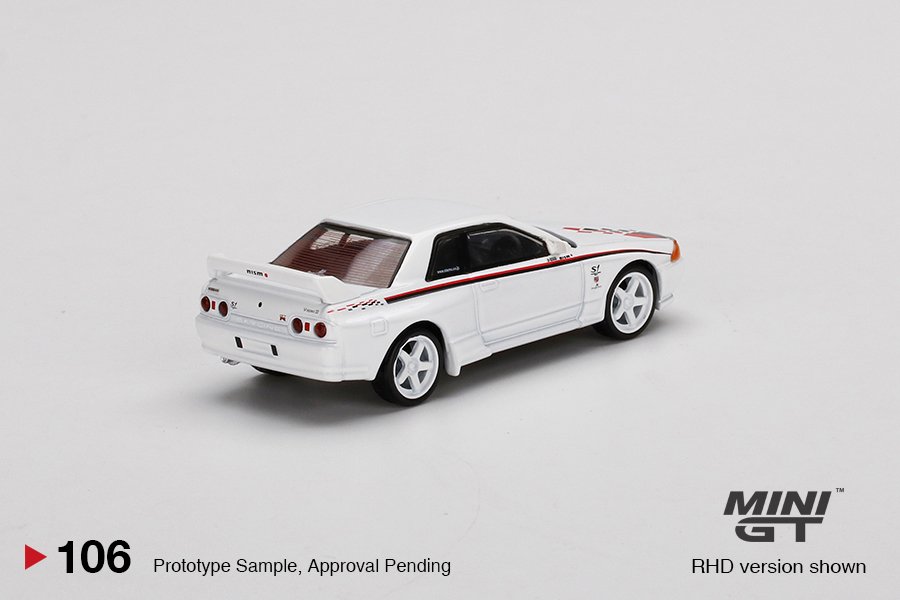 MINI GT #106 — Nissan Skyline GT-R (R32) Nismo S-Tune White - Image 4