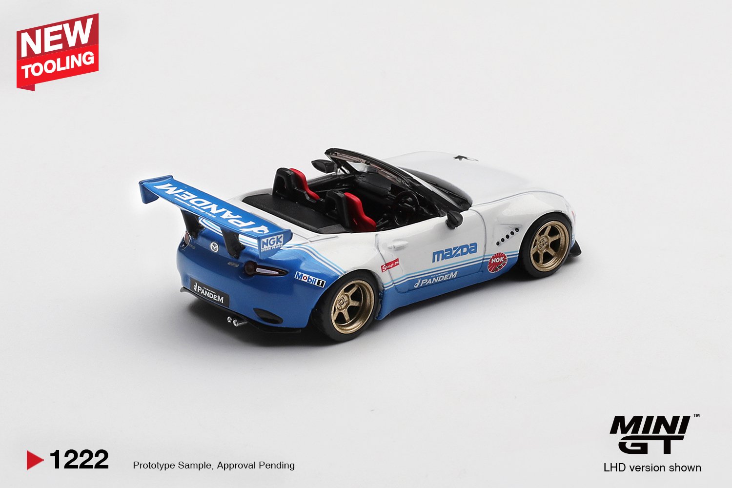 MINI GT #1222 — Mazda Miata MX-5 (ND) Pandem IMSA - Image 3