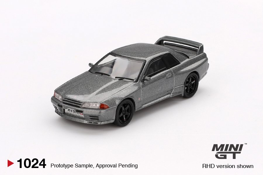 MINI GT #1024 — Nissan Skyline GT-R (NISMO BNR32 CRS Version) Dark Metal Gray - Image 3