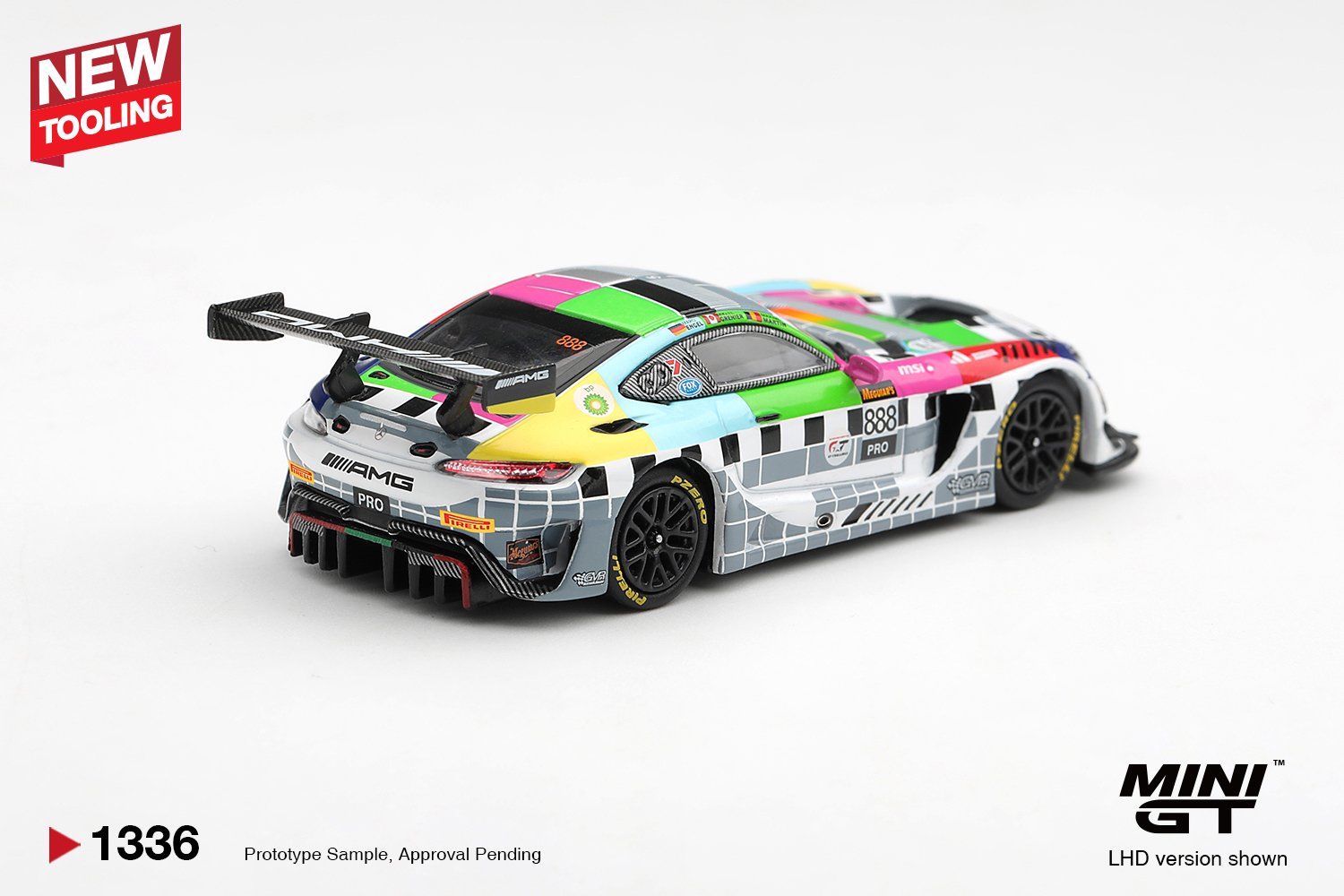 MINI GT #1336 — Mercedes-AMG GT3 #888 Mercedes-AMG Team GMR Meguiar´s Bathurst 12 Hour 2025 - Image 3