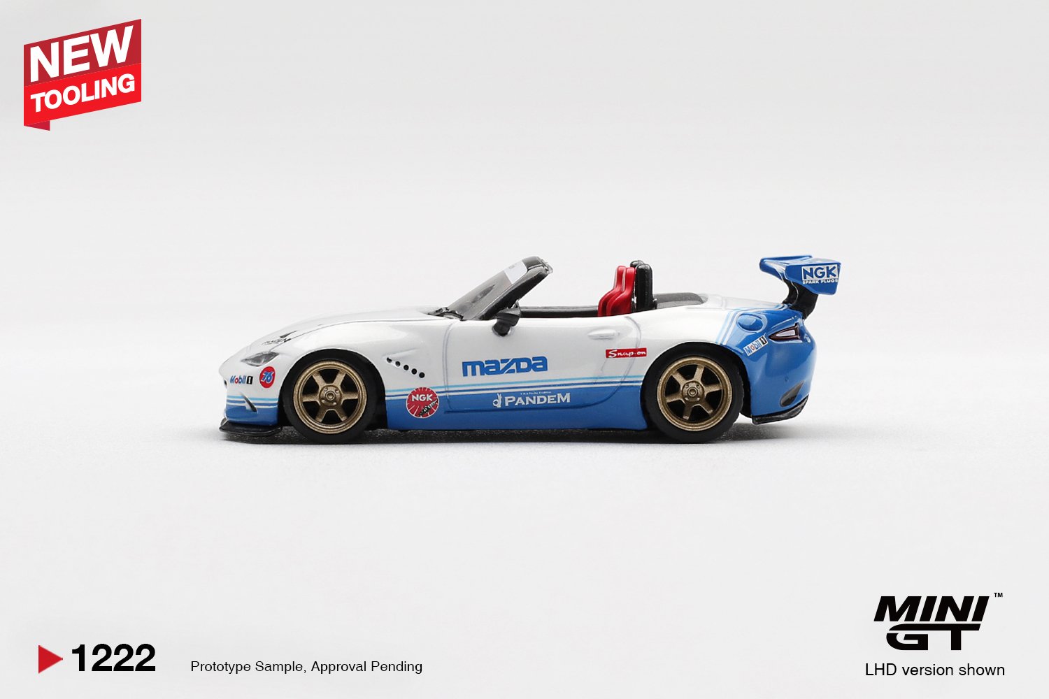 MINI GT #1222 — Mazda Miata MX-5 (ND) Pandem IMSA - Image 4